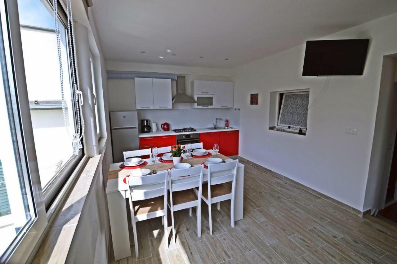Apartman Martina Betina  Bagian luar foto