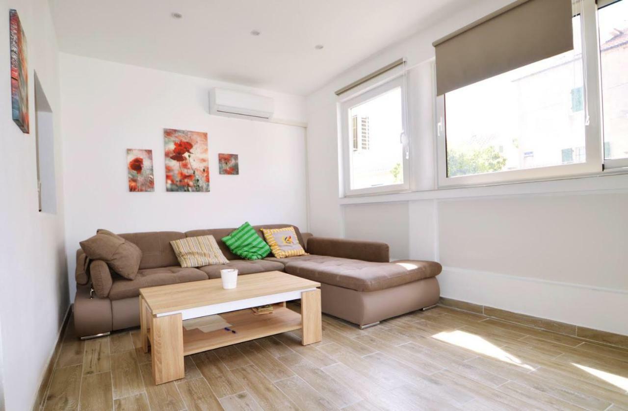 Apartman Martina Betina  Bagian luar foto