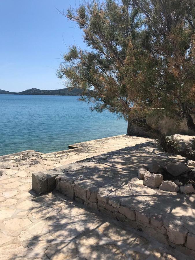 Apartman Martina Betina  Bagian luar foto
